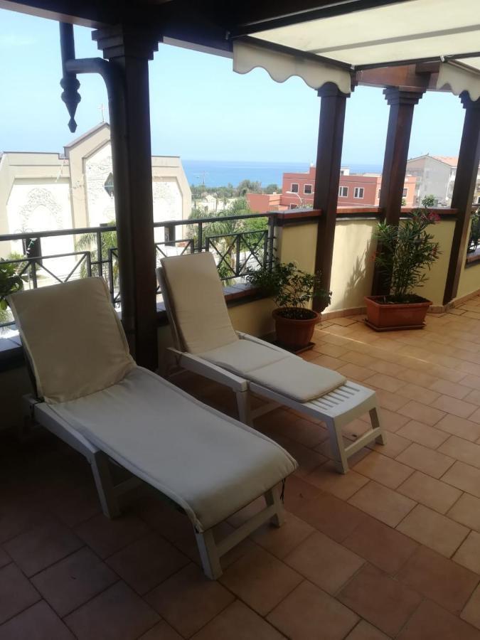 "Appartamento Del Mare Gliaca" Con Vista Isole Eolie,Ampia Terrazza,Wifi E Parcheggio Privato Gratuito Piraino Zewnętrze zdjęcie