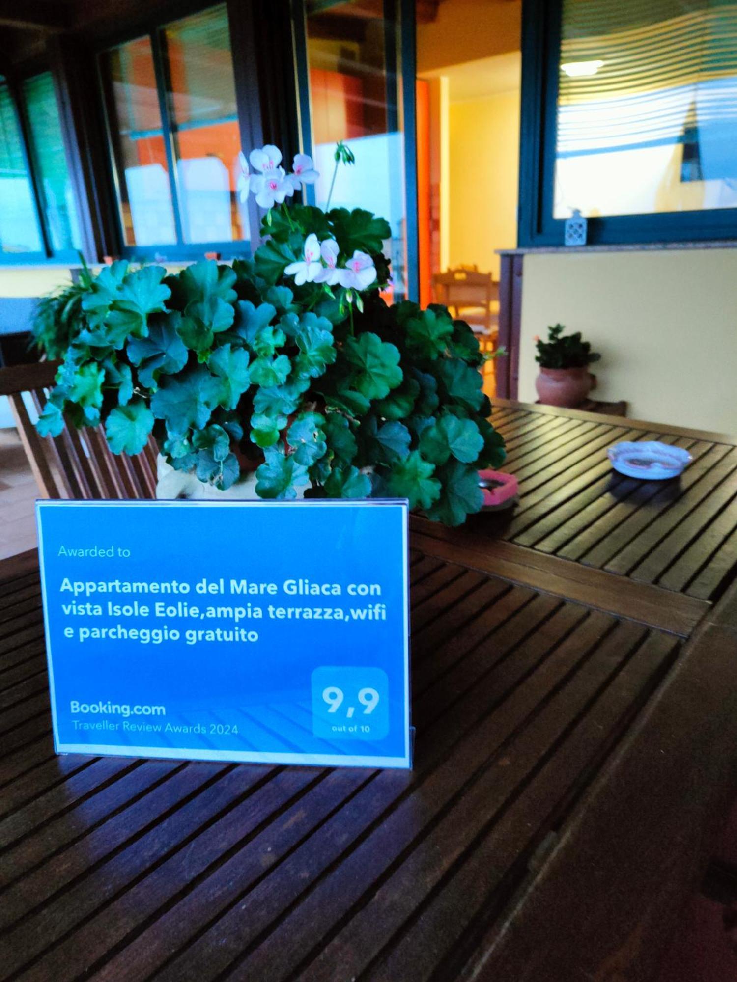 "Appartamento Del Mare Gliaca" Con Vista Isole Eolie,Ampia Terrazza,Wifi E Parcheggio Privato Gratuito Piraino Zewnętrze zdjęcie