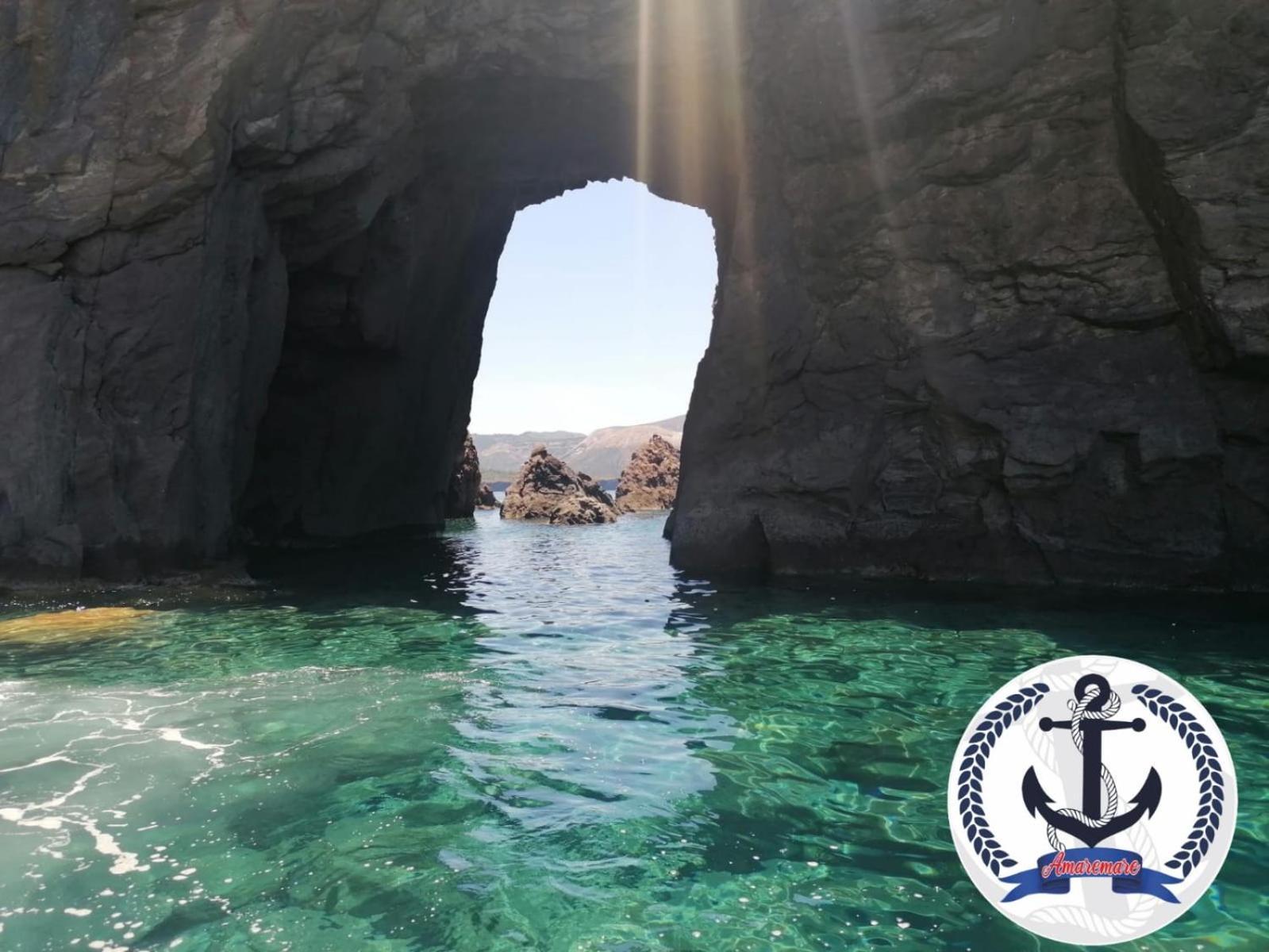 "Appartamento Del Mare Gliaca" Con Vista Isole Eolie,Ampia Terrazza,Wifi E Parcheggio Privato Gratuito Piraino Zewnętrze zdjęcie