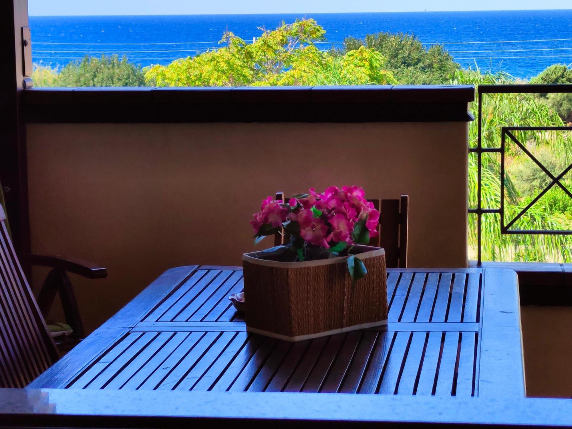 "Appartamento Del Mare Gliaca" Con Vista Isole Eolie,Ampia Terrazza,Wifi E Parcheggio Privato Gratuito Piraino Zewnętrze zdjęcie