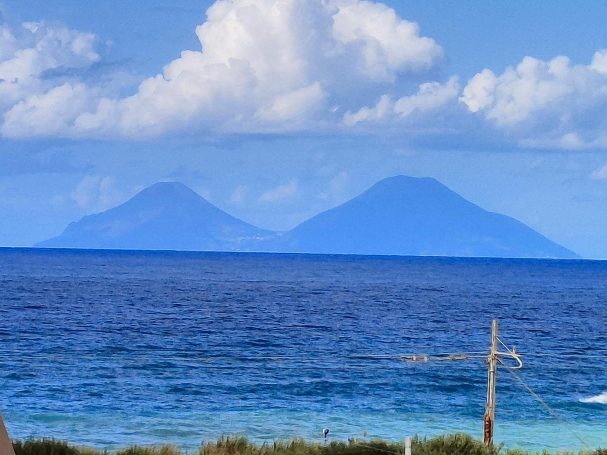 "Appartamento Del Mare Gliaca" Con Vista Isole Eolie,Ampia Terrazza,Wifi E Parcheggio Privato Gratuito Piraino Zewnętrze zdjęcie